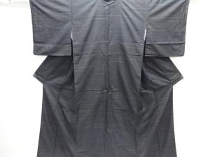 横段模様織り出し本場泥大島紬着物(7マルキ)